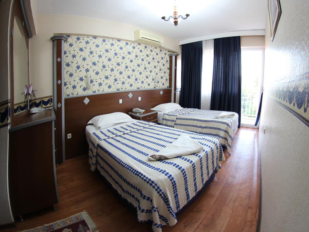Hotel Canberra Сельчук Екстер'єр фото